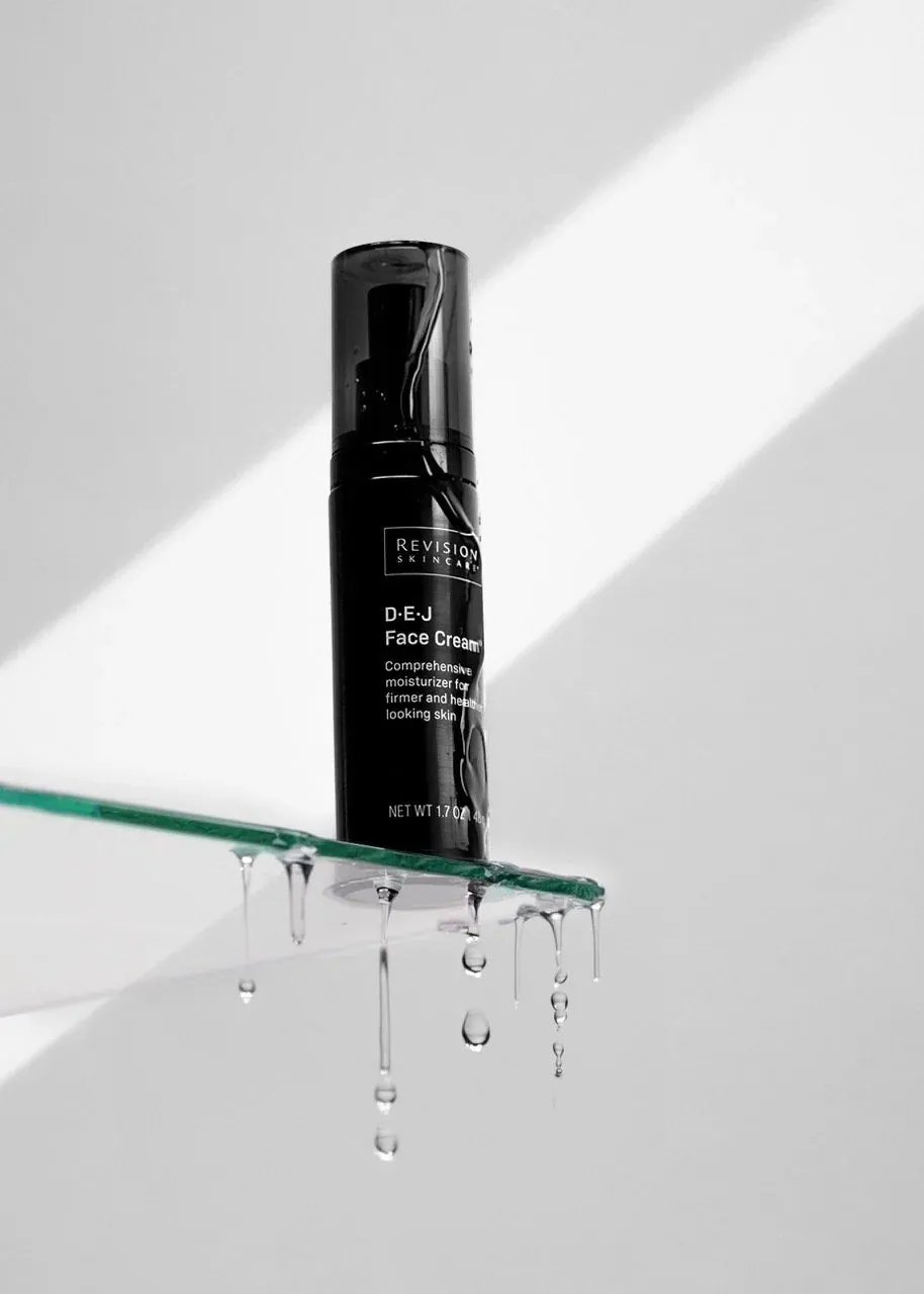 REVISION Skincare, realizacja KW Creatives